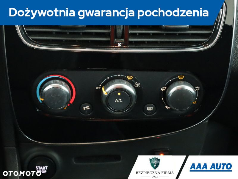 Renault Clio - 11