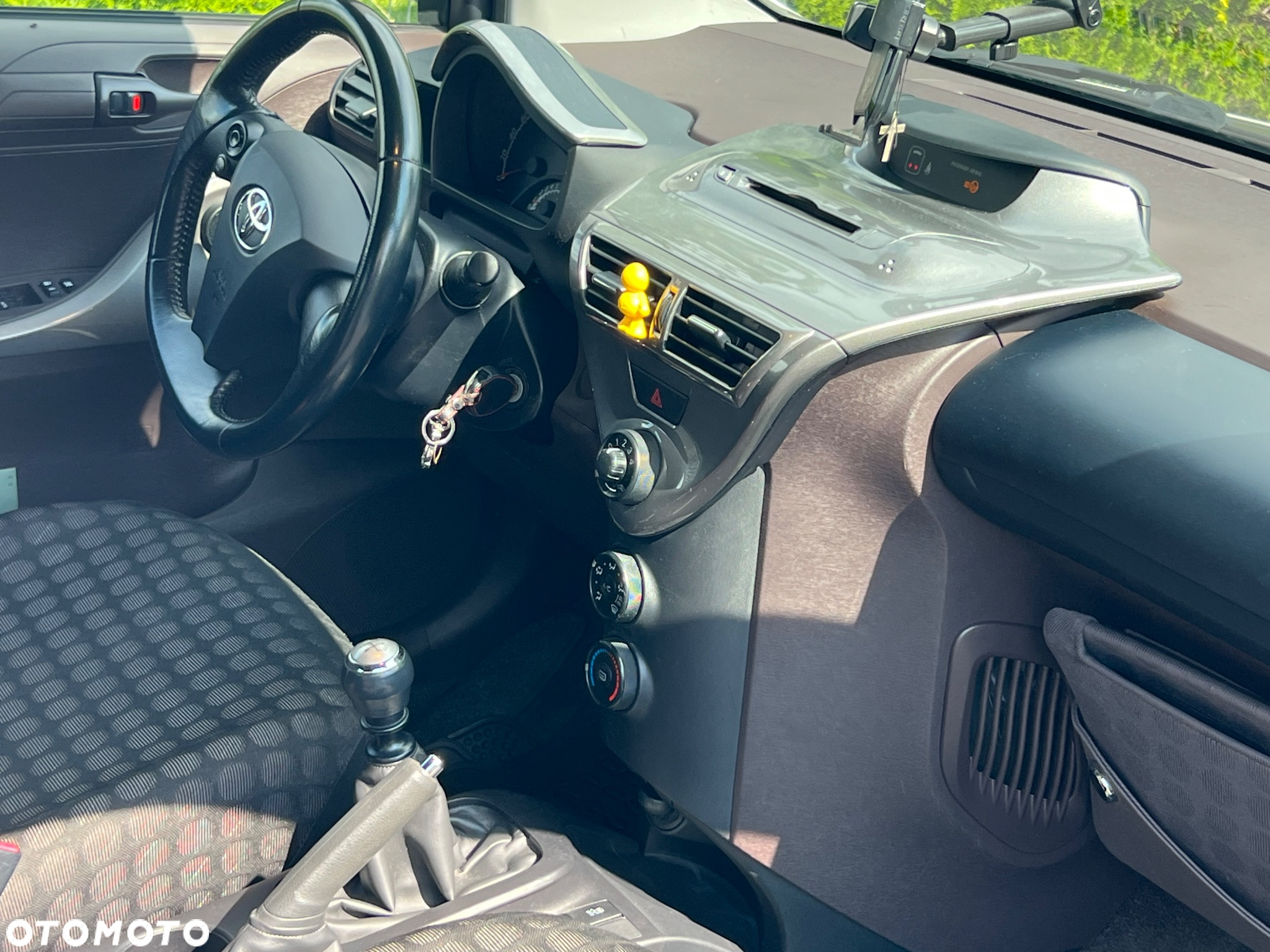 Toyota iQ 1.0 Luna - 23