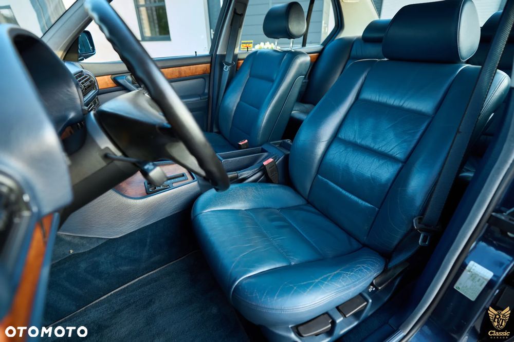 BMW Seria 7 - 18