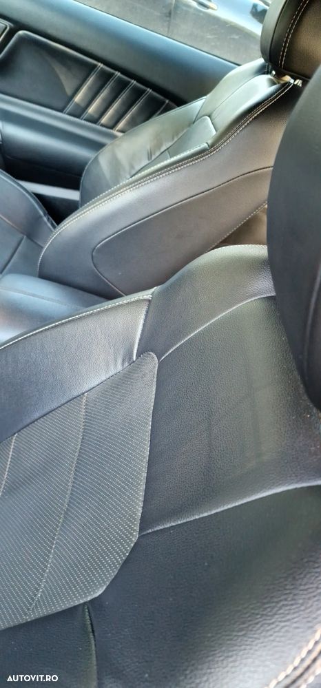 Ford Mustang 2.3 Eco Boost Aut. - 11