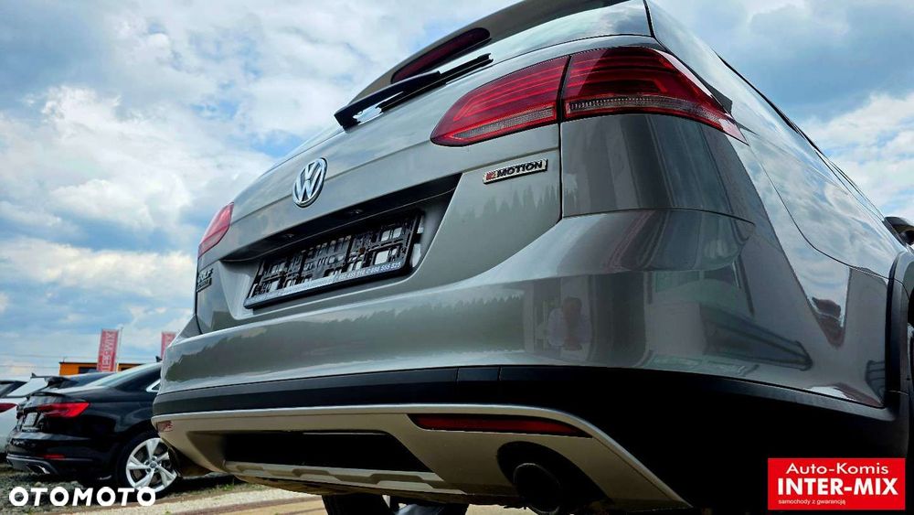 Volkswagen Golf Alltrack - 11