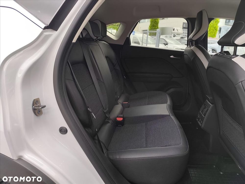 Renault Captur 1.3 TCe mHEV Techno EDC - 13