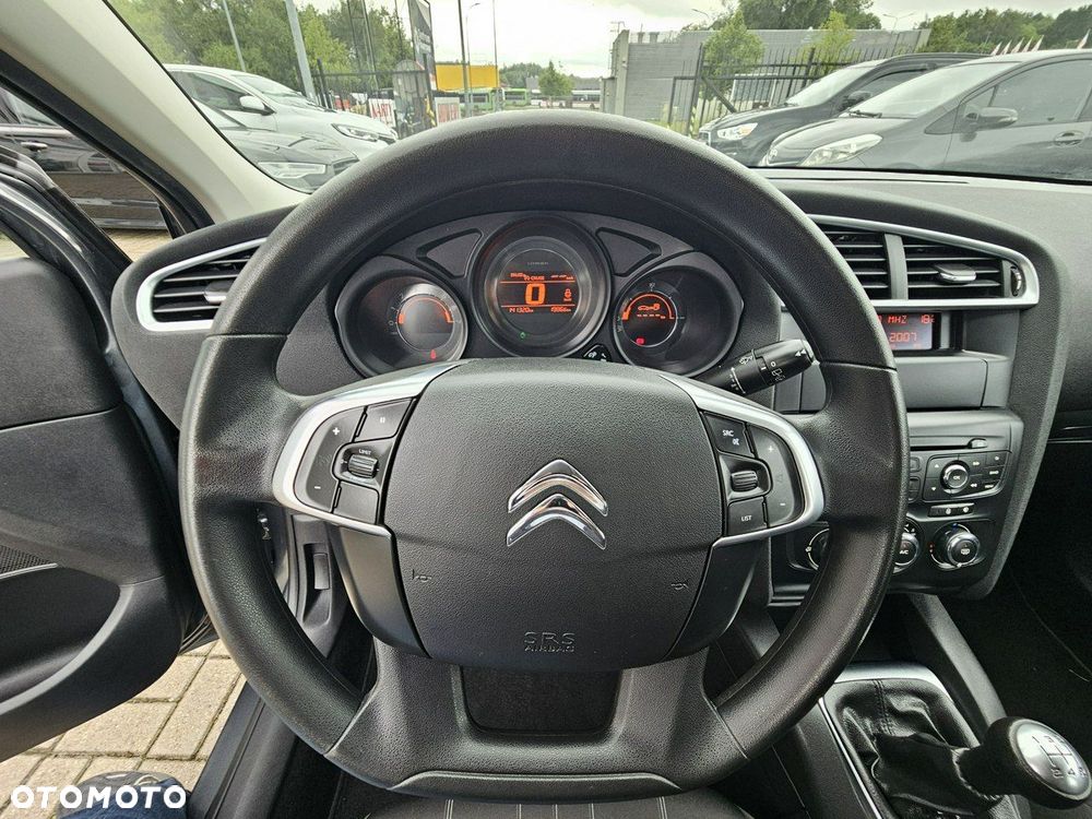 Citroën C4 VTi 95 Attraction - 11