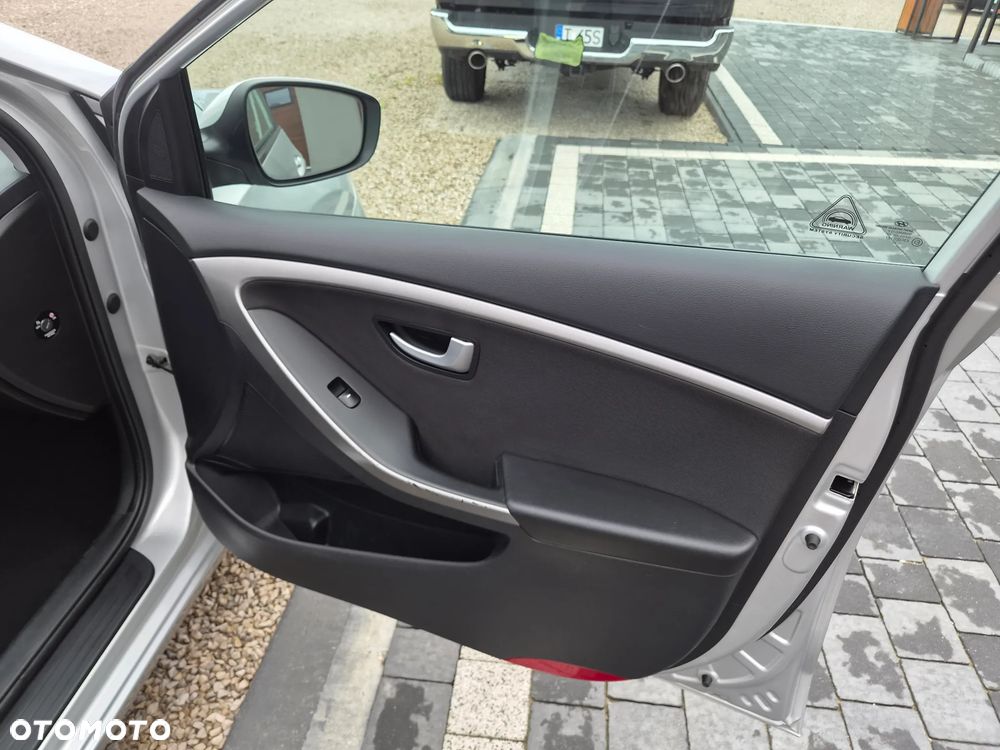 Hyundai i30 - 22