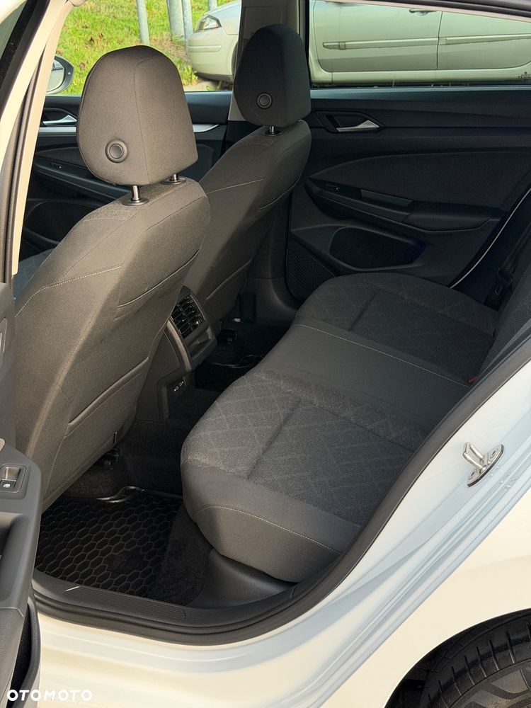 Volkswagen Golf 1.5 TSI EVO Life - 16