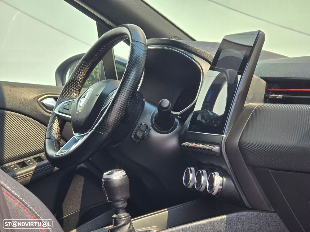 Renault Clio 1.0 TCe RS Line - 17
