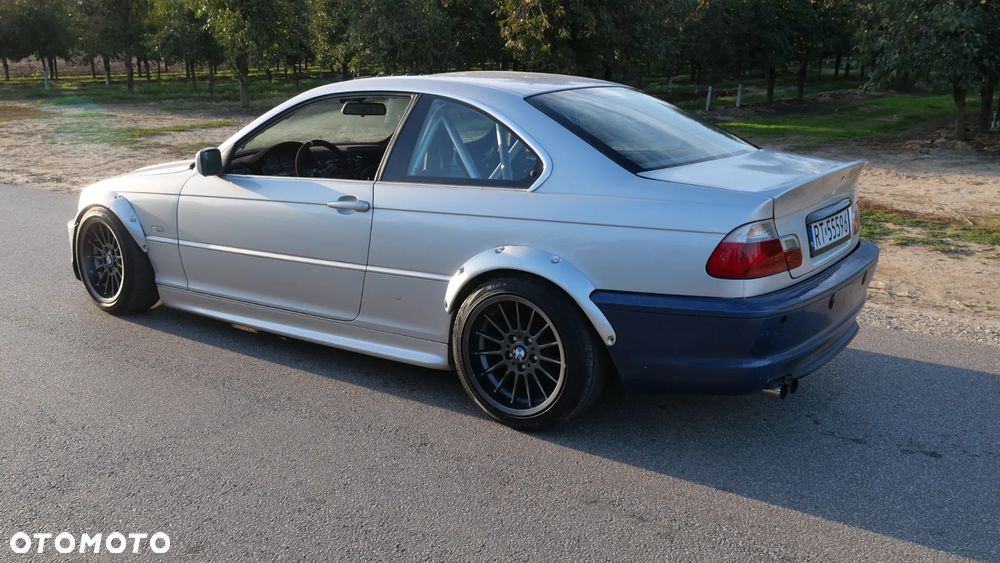 BMW Seria 3 330Ci - 26