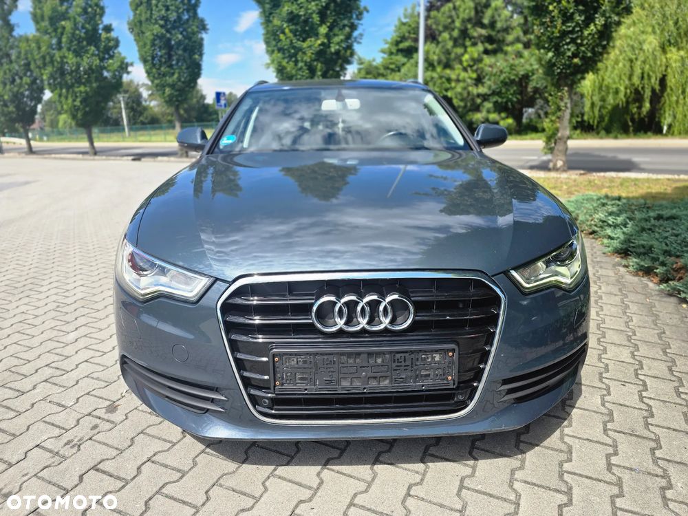 Audi A6 Avant 2.0 TDI DPF sport selection - 2