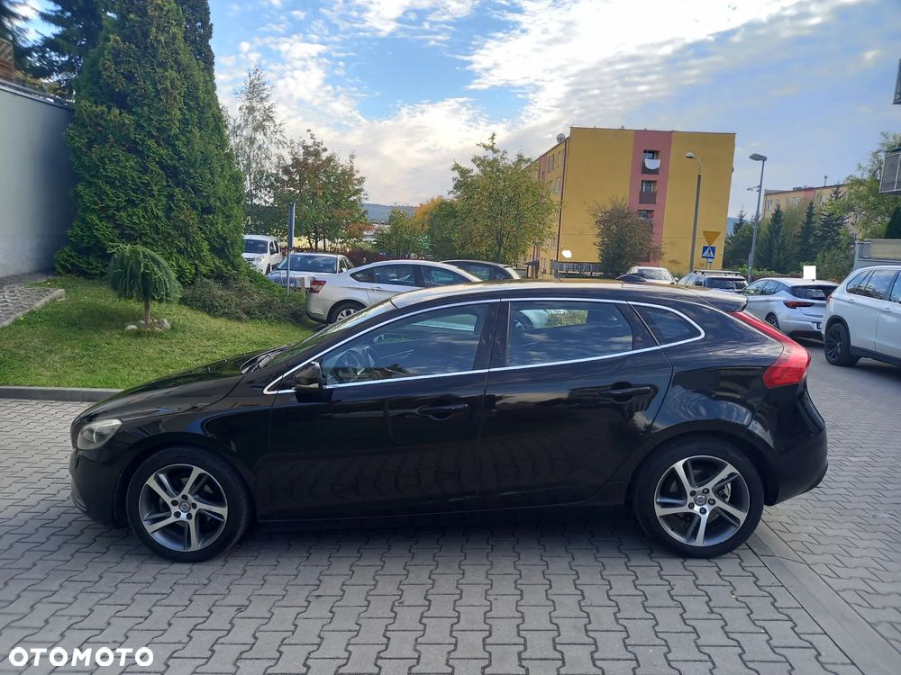 Volvo V40 - 8