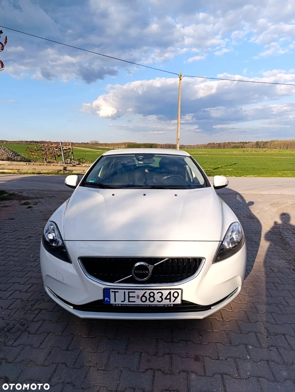 Volvo V40 T2 Momentum - 11