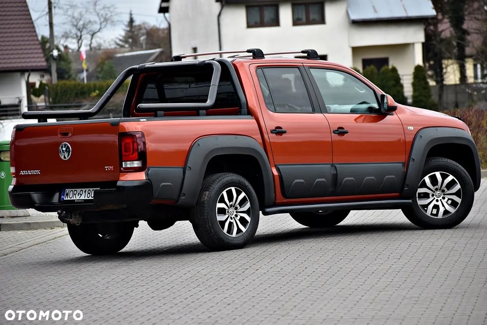 Volkswagen Amarok 2.0 BiTDI Autm Canyon - 23