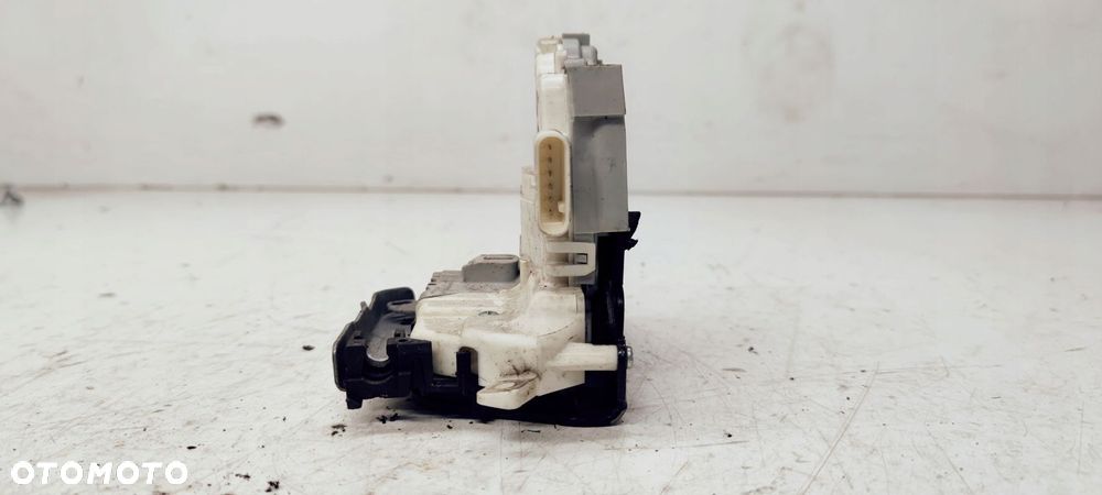ZAMEK DRZWI LEWY TYŁ AUDI A1 8X0839016C 6 PIN - 2