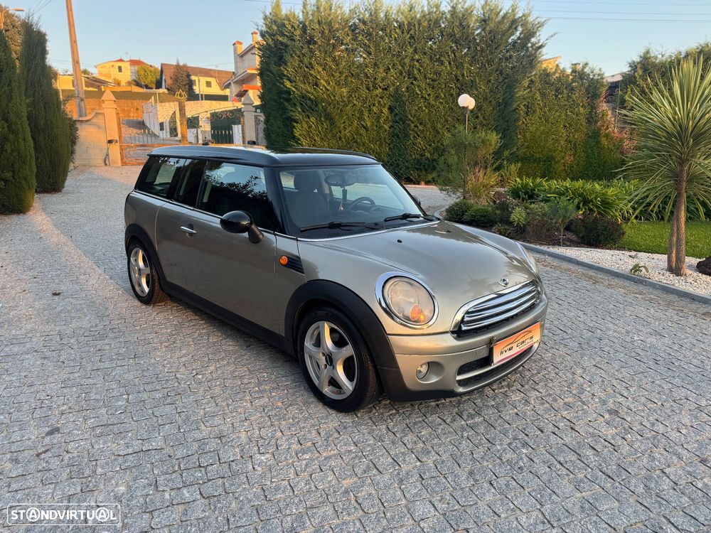 MINI Clubman Cooper D - 4