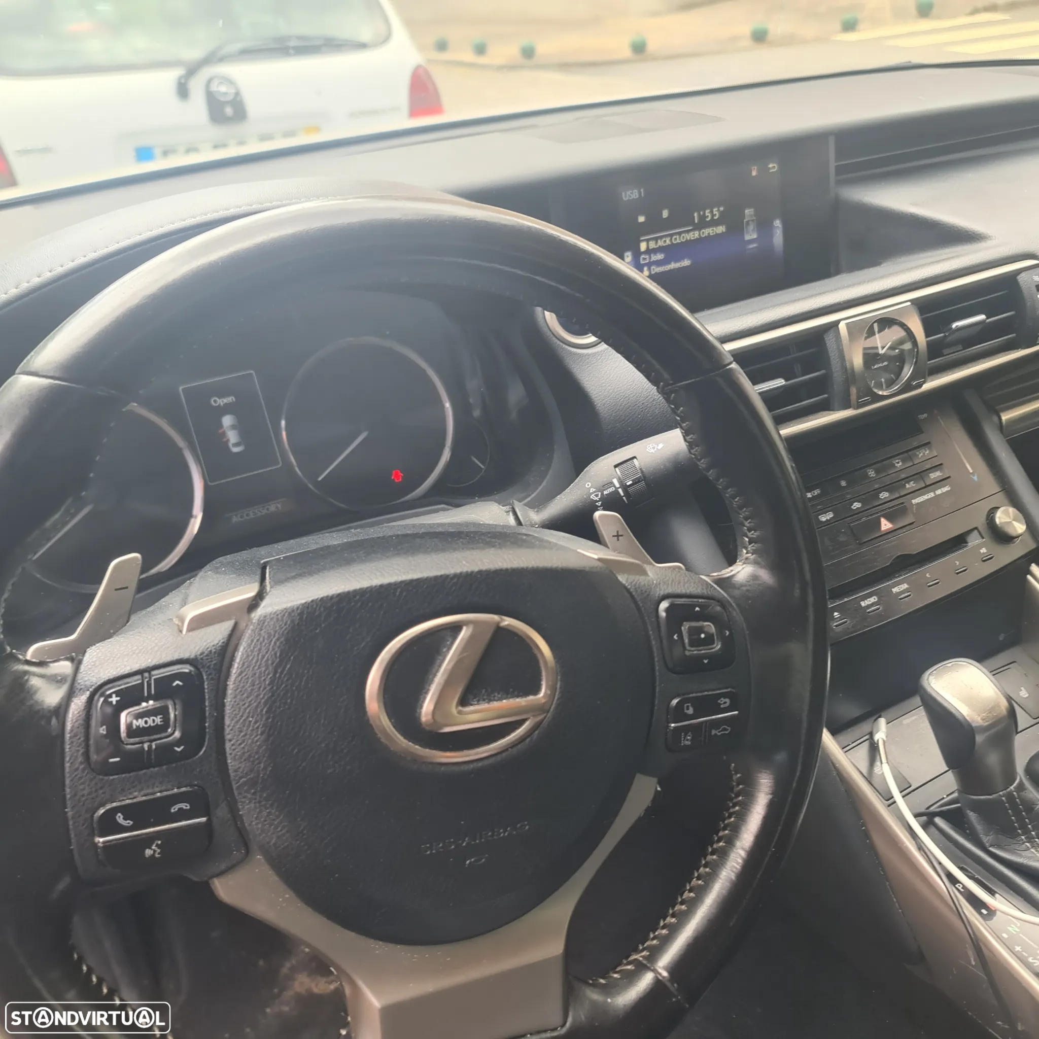 Lexus IS 300H Business - 15