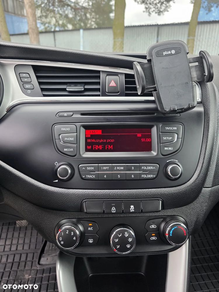 Kia Ceed - 19