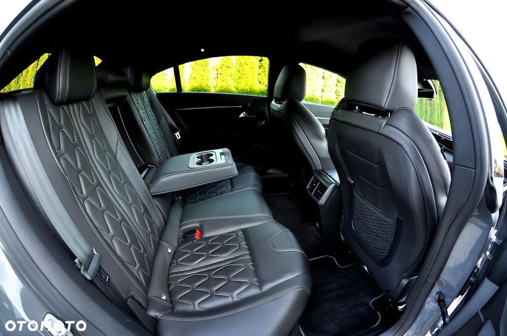 Peugeot 508 225 e-EAT8 GT - 24