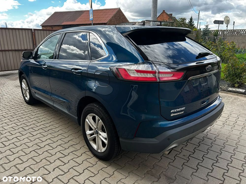 Ford Edge - 7