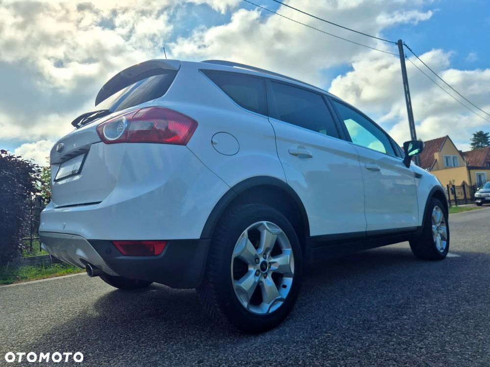 Ford Kuga 2.0 TDCi 4x4 Titanium - 9