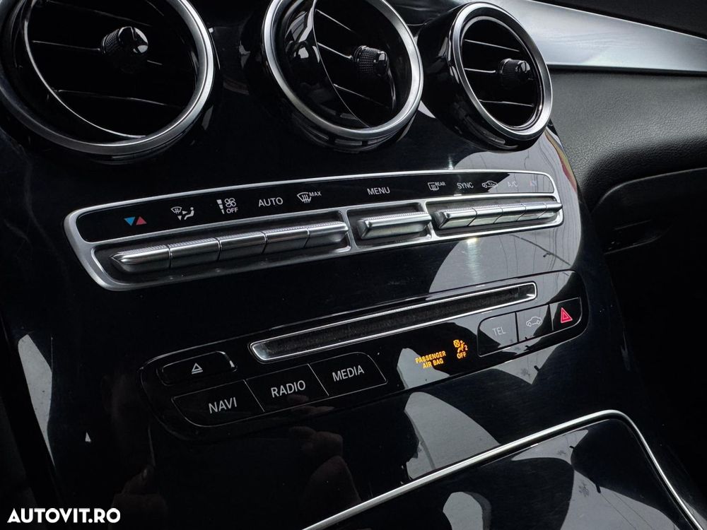 Mercedes-Benz GLC - 13