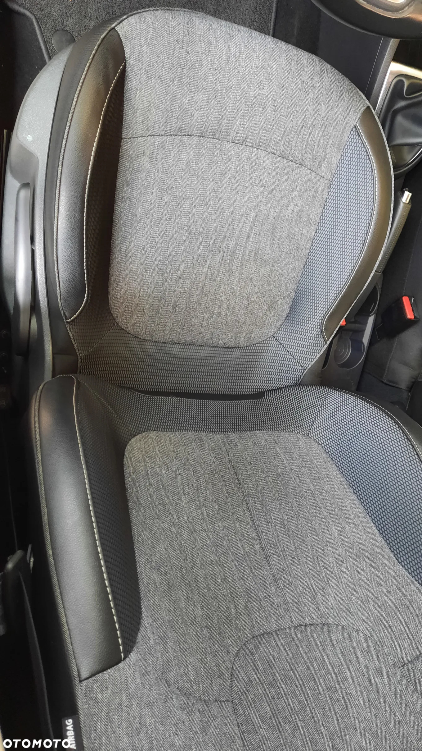 Renault Captur (ENERGY) TCe 150 Version S - 13