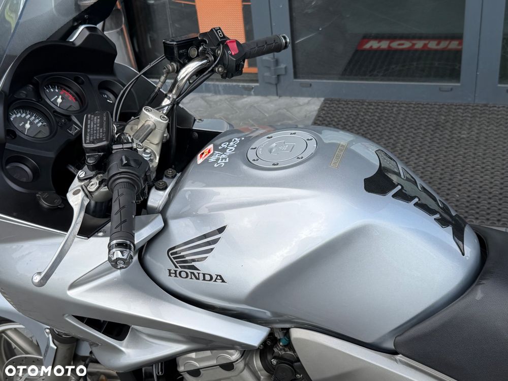 Honda CBF - 31