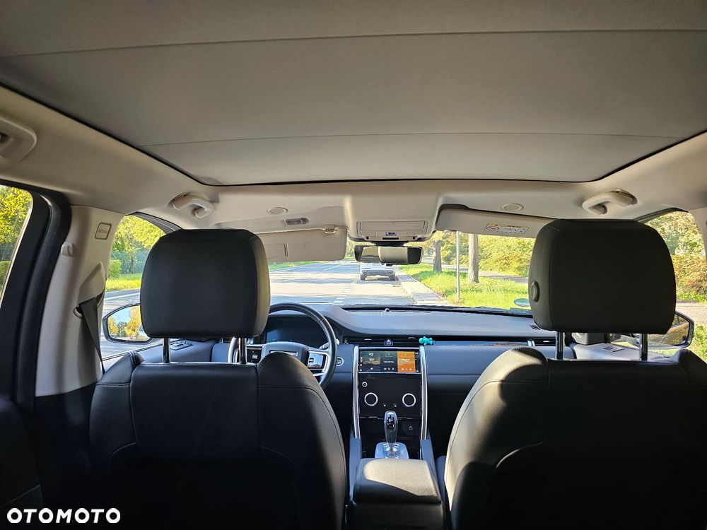 Land Rover Discovery Sport - 10