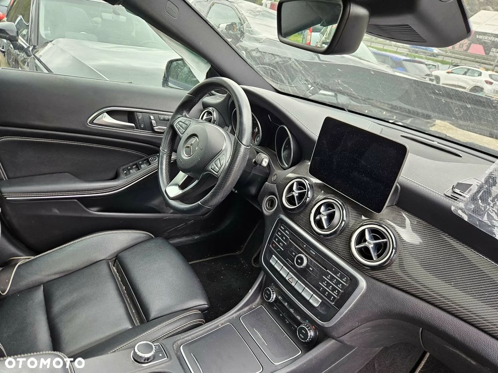 Mercedes-Benz GLA 200 CDI 7G-DCT Edition 1 - 7
