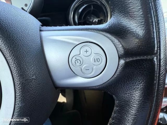 MINI 3 Portas Cooper D - 23