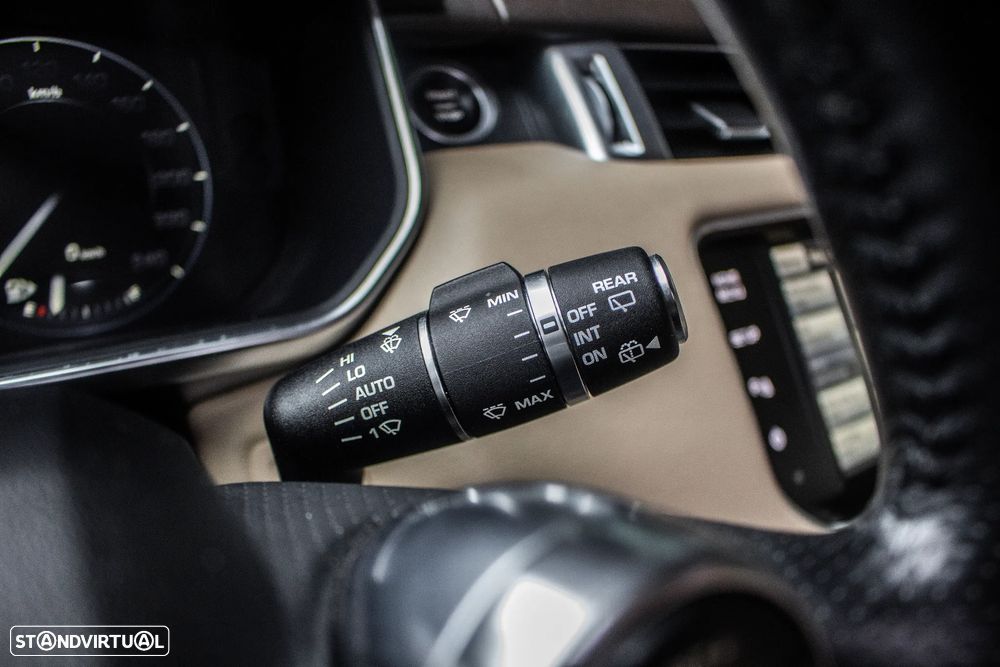 Land Rover Range Rover Sport 3.0 TDV6 HSE - 13