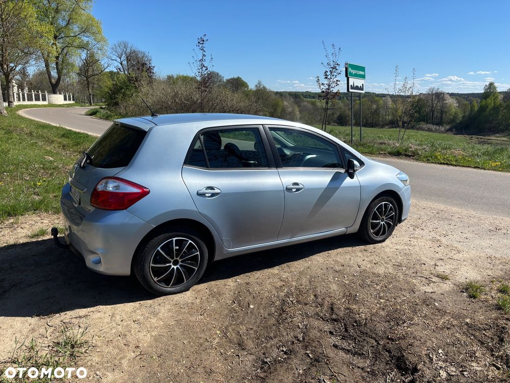 Toyota Auris 1.33 VVT-i Life+ - 6
