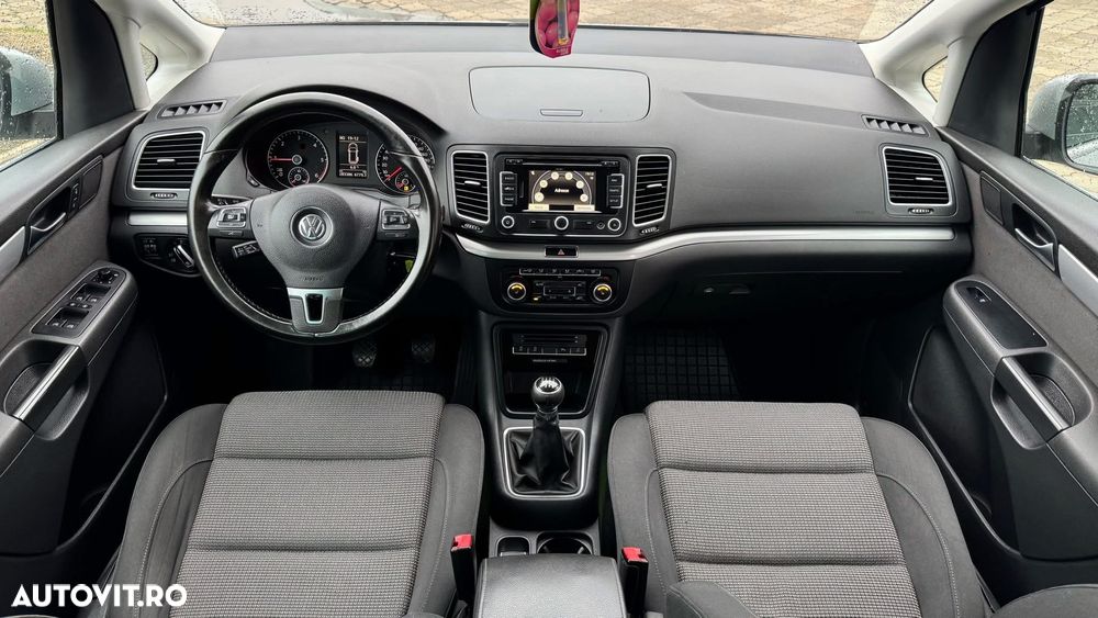 Volkswagen Sharan - 5