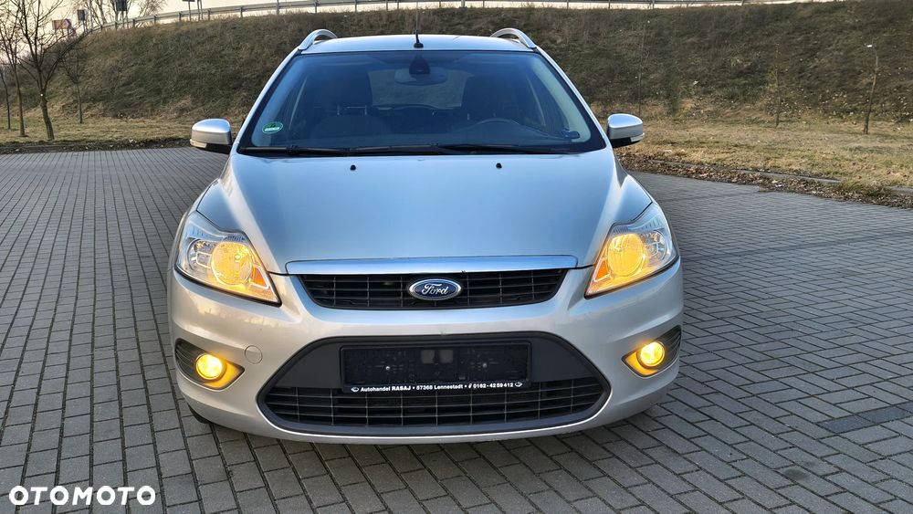 Ford Focus 1.6 16V Style - 9
