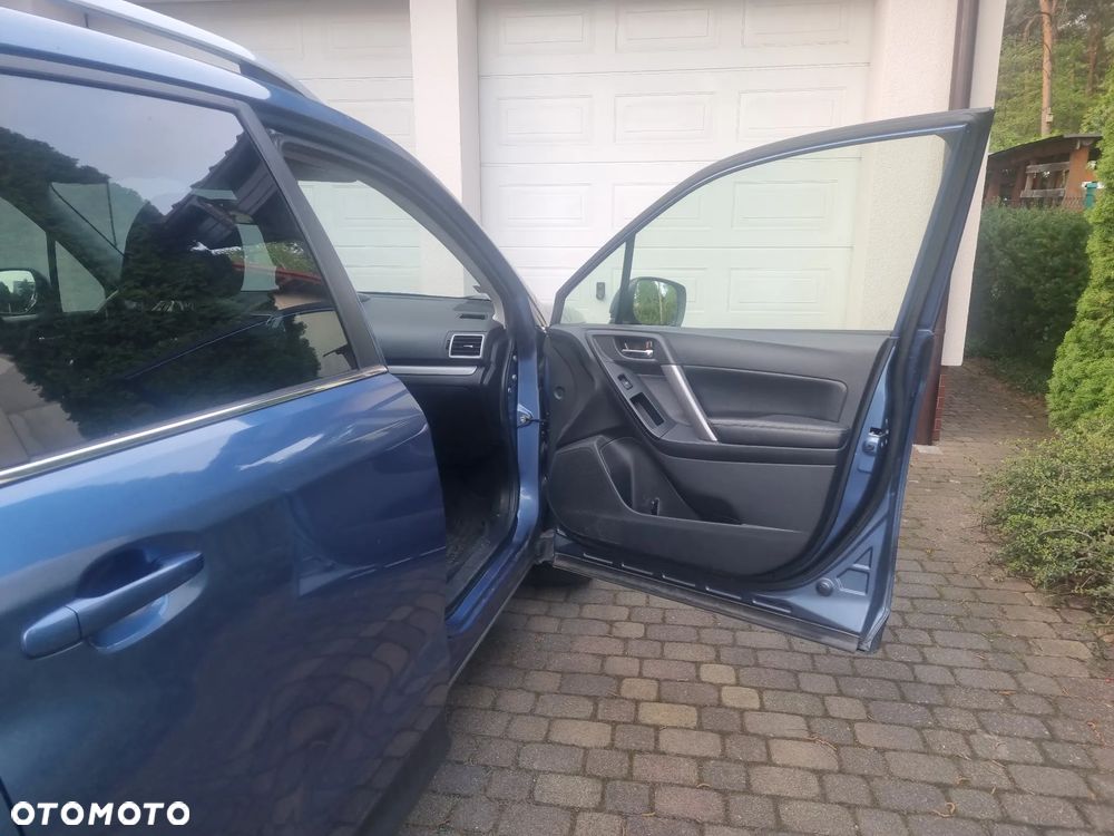 Subaru Forester 2.0XT Comfort Lineartronic EU6 - 13