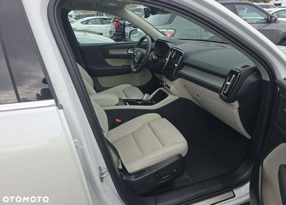 Volvo XC 40 B5 B AWD Ultimate Bright - 10