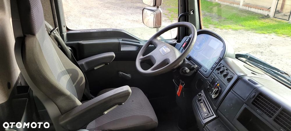 MAN KRÓTKI ROZSTAW 390cm, PIERWSZY WŁAŚCICIEL, PRZEBIEG 178tyś KM - 22