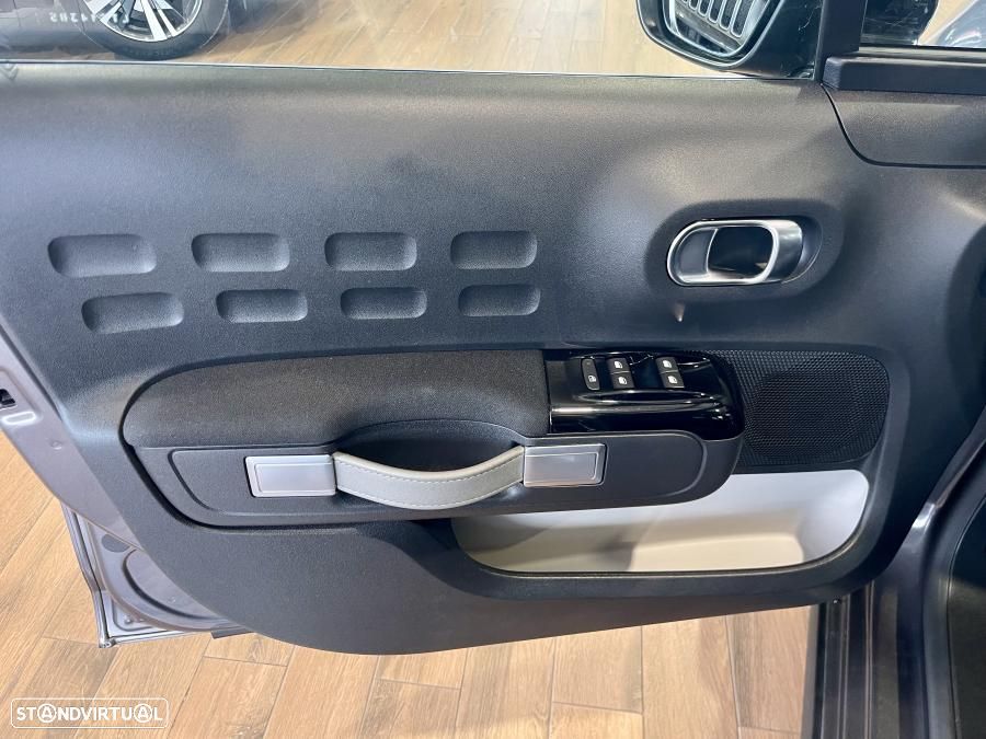 Citroën C3 1.2 PureTech Shine Pack - 23