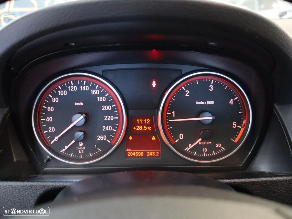 BMW X1 sDrive20d EfficientDynamics Edition - 24