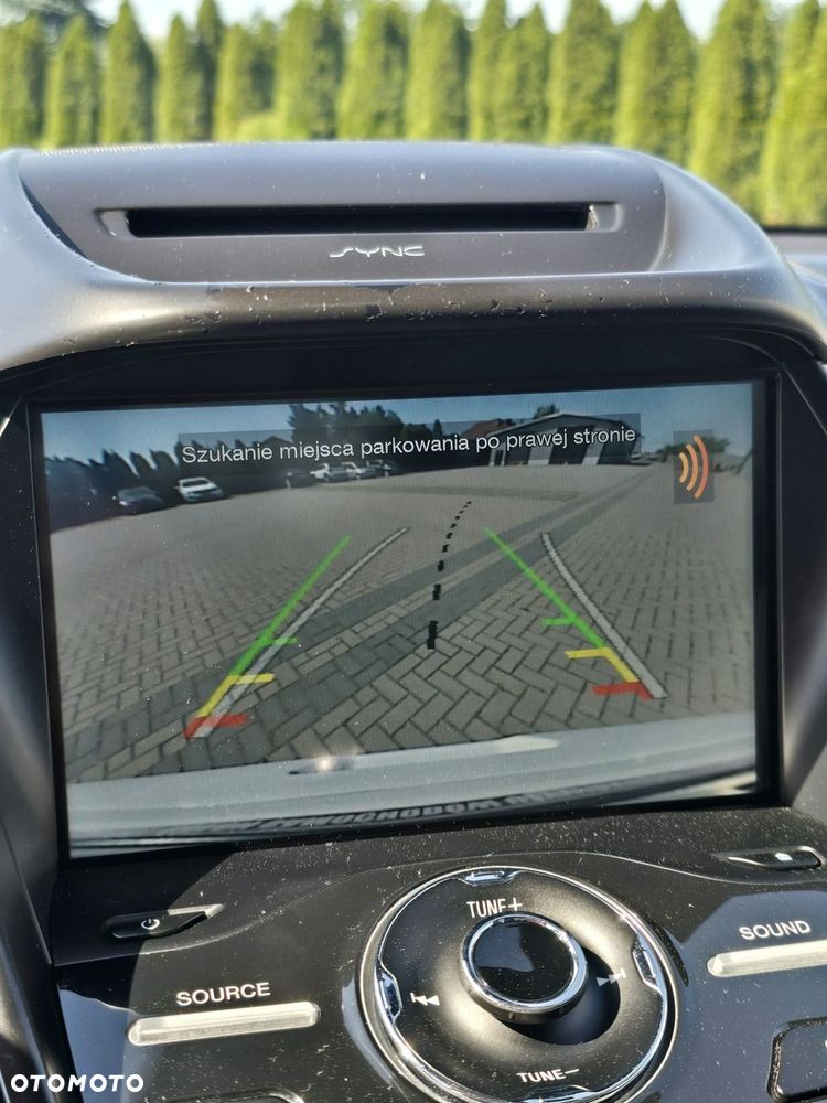 Ford Kuga - 27