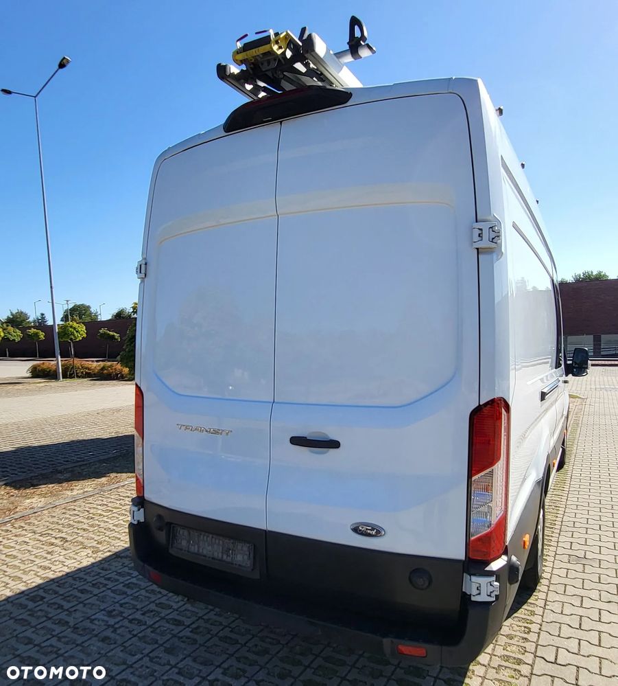 Ford Transit - 4