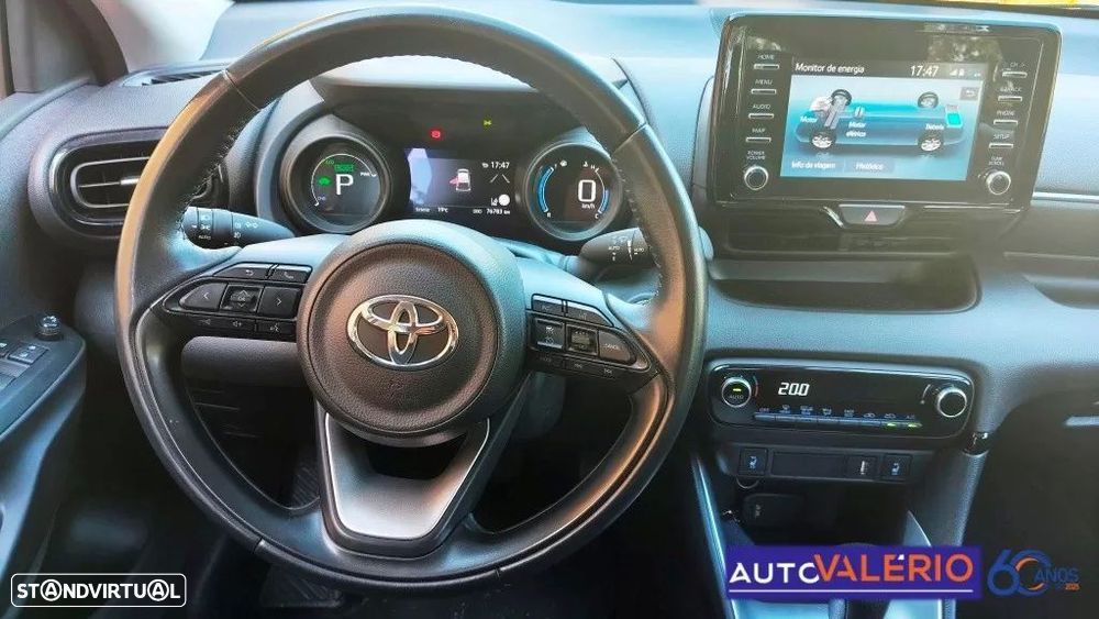 Toyota Yaris 1.5 HDF Comfort Plus - 18