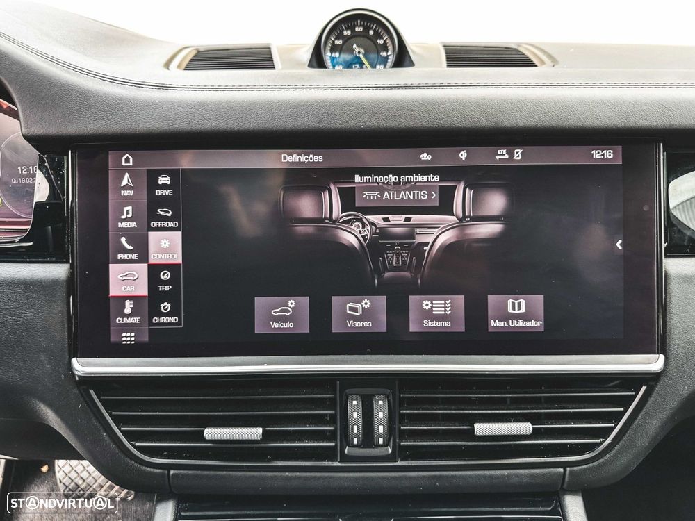 Porsche Cayenne Coupé E-Hybrid - 48