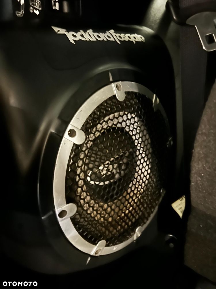 Mitsubishi Outlander 2.0 DID Instyle NAVI - 11