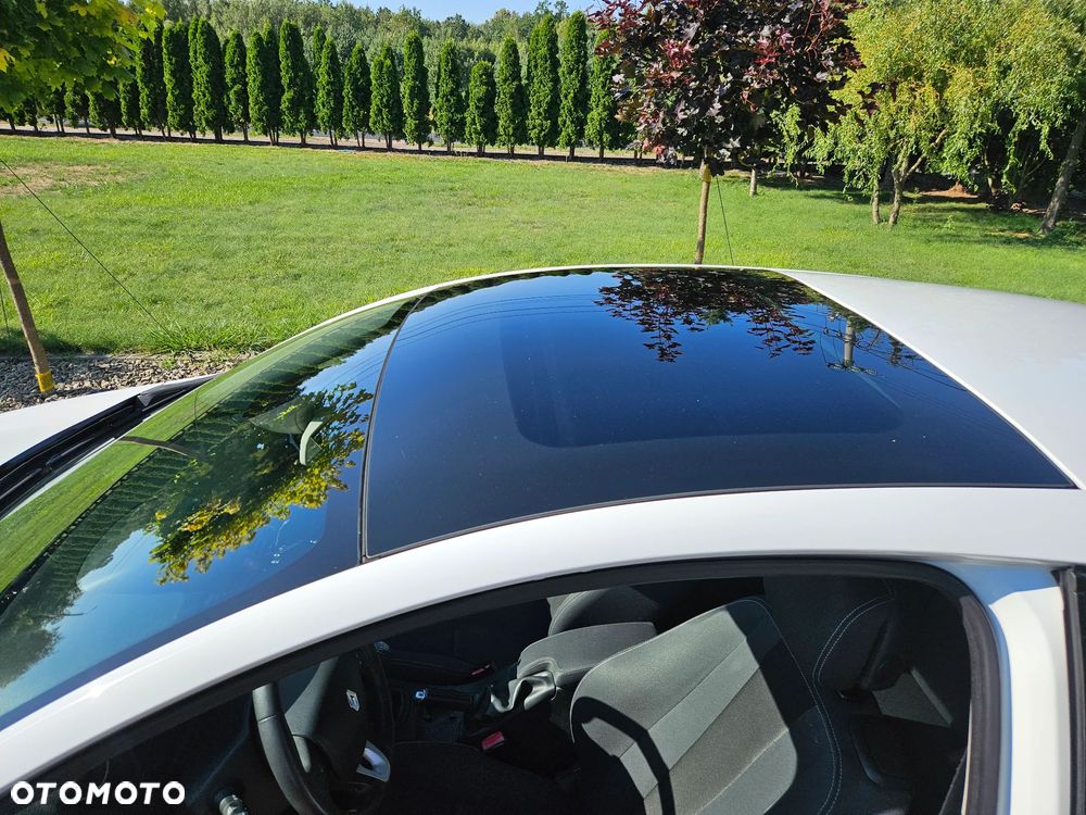 Renault Megane 1.6 16V Dynamique Euro5 - 10