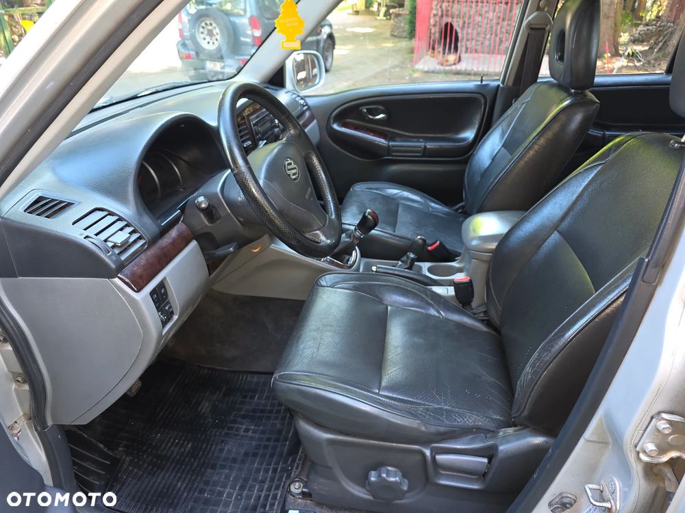 Suzuki Grand Vitara 2.0 TD Comfort Limited - 9