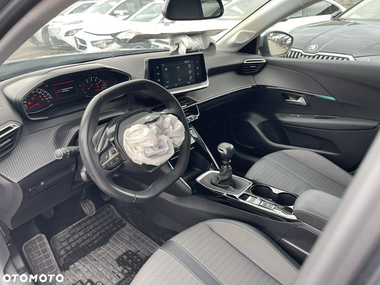 Peugeot 208 1.2 PureTech Allure Pack S&S - 6