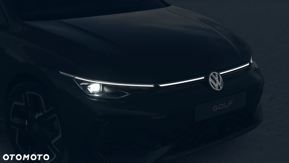Volkswagen Golf 1.5 eTSI OPF DSG R-Line - 10