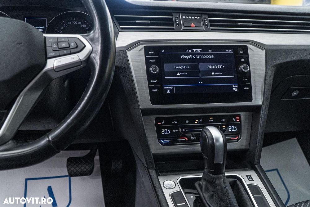 Volkswagen Passat 2.0 TDI DSG Comfortline - 25