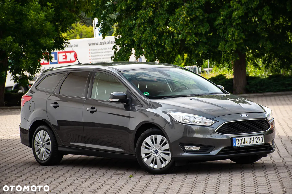 Ford Focus 1.5 EcoBlue Start-Stopp-System TITANIUM - 10