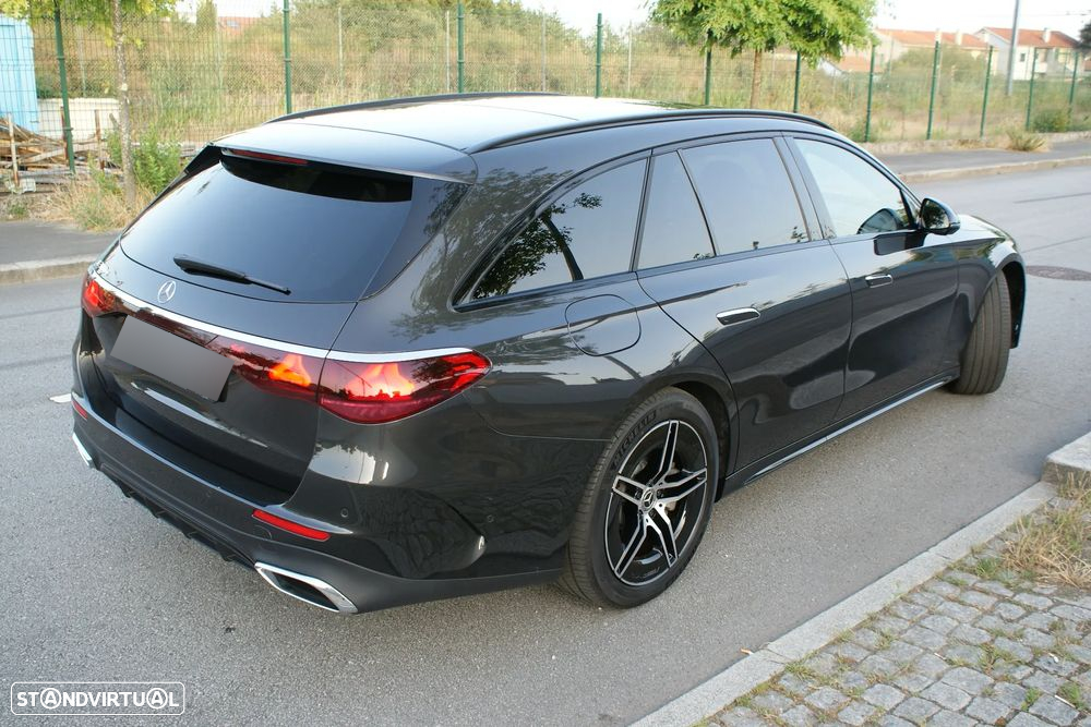 Mercedes-Benz E 300 e AMG Line - 4