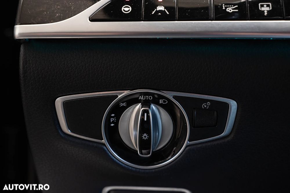 Mercedes-Benz S 560 L 4Matic 9G-TRONIC - 28